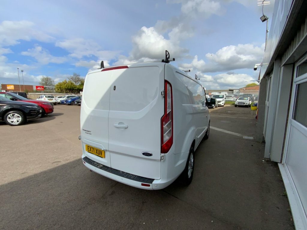 Ford Transit Custom 2L Limited EX71XUV White #4