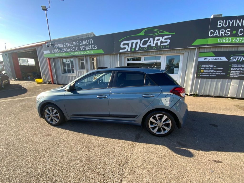 Hyundai I20 1L Premium Se Nav EJ17XPM Blue #3