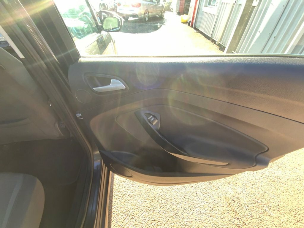 Ford C-Max 1.5L Titanium Grey #6