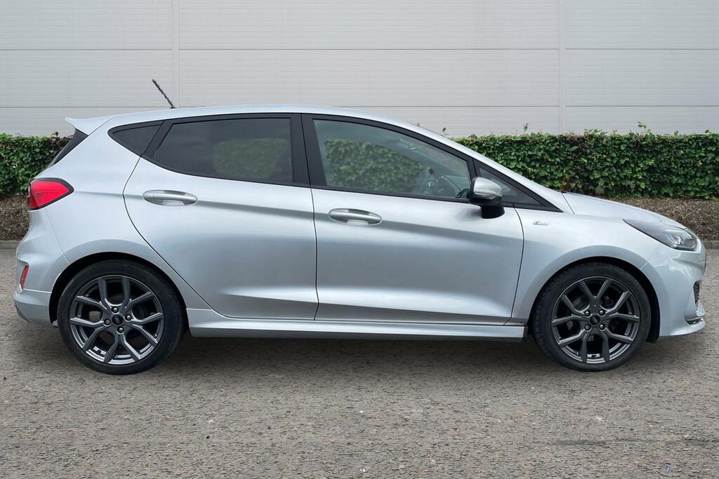 Ford Fiesta 1.0 Ecoboost Hybrid Mhev 125 St-line CJ72KUF Silver #3
