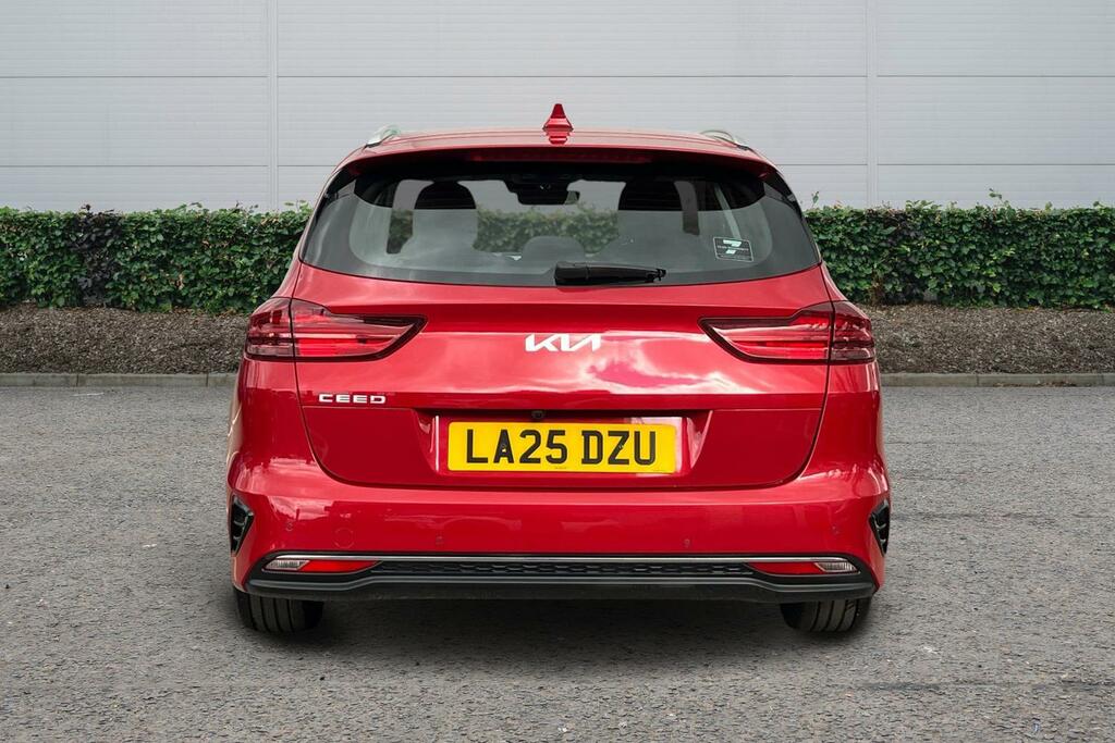 Kia Ceed 1.5T Gdi Isg 138 2 LA25DZU Red #5
