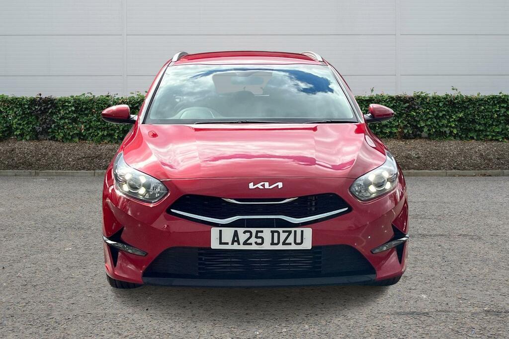 Kia Ceed 1.5T Gdi Isg 138 2 LA25DZU Red #4