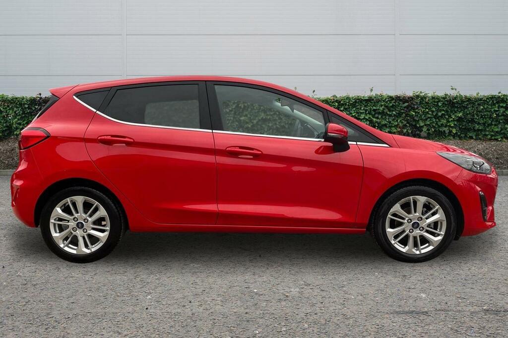 Ford Fiesta 1.0 Ecoboost Hybrid Mhev 125 Titanium FL23MKN Red #5