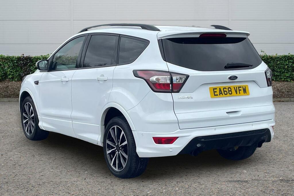 Ford Kuga 1.5 Tdci St-line 2Wd EA68VFW White #2