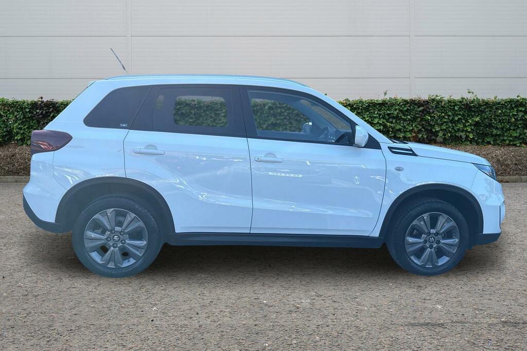 Suzuki Vitara 1.4 Boosterjet 48V Hybrid Sz-t RE22GUD White #3