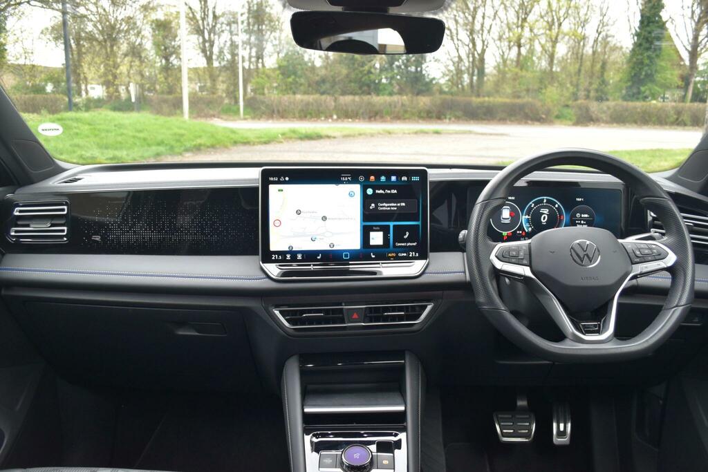 Volkswagen Tiguan 2.0 Tdi R-line Dsg Euro 6 Ss AF74LYA Grey #2