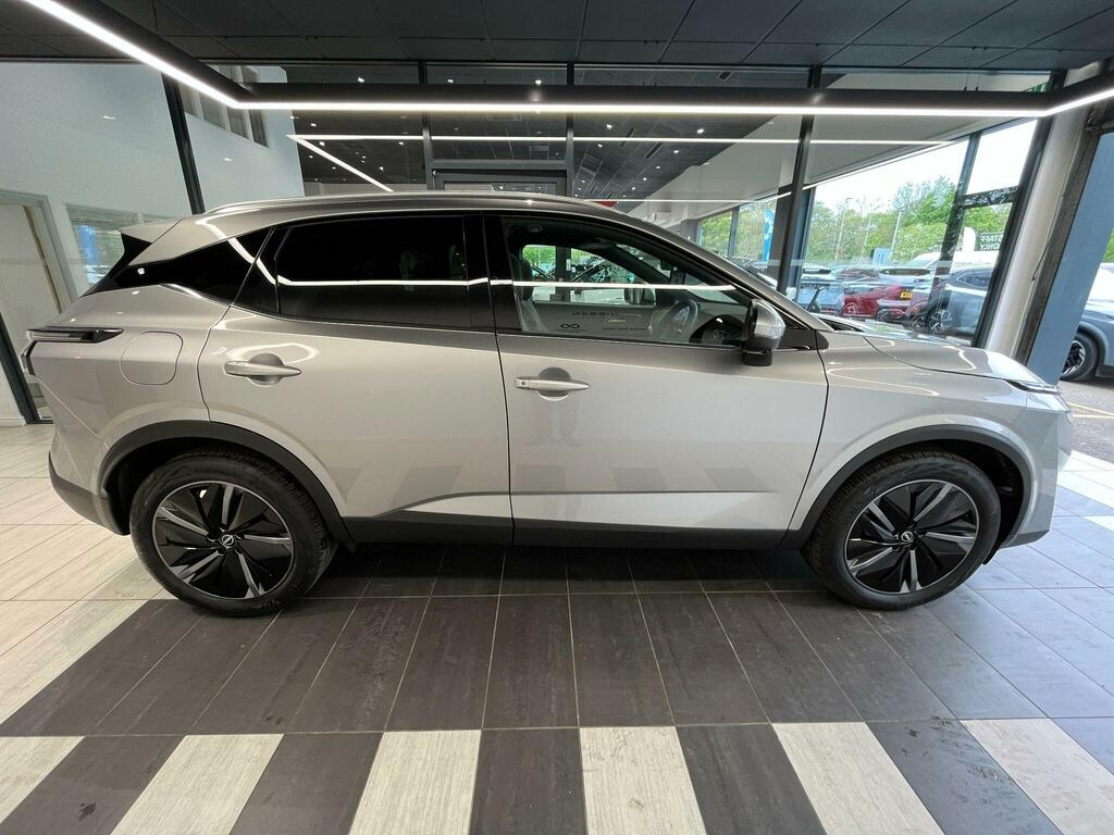 Nissan Qashqai 1.3 Dig-t Mhev Tekna Euro 6 Ss OW25YXL Silver #4