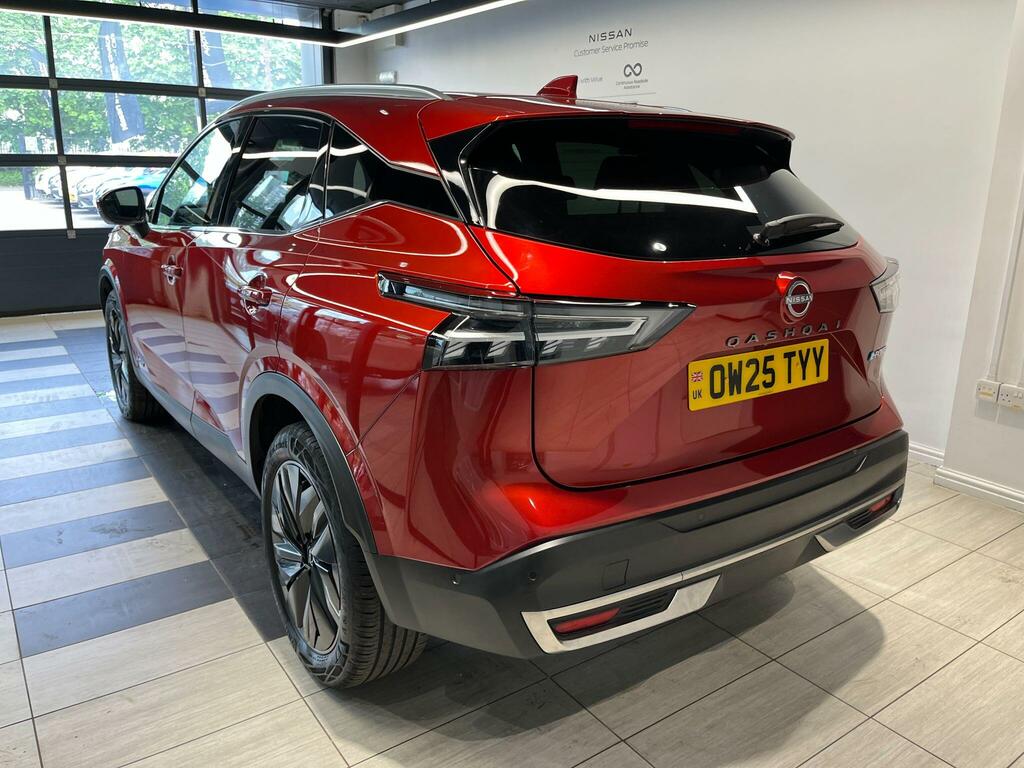 Nissan Qashqai 1.5 H E-power Tekna Euro 6 Ss OW25TYY Red #3
