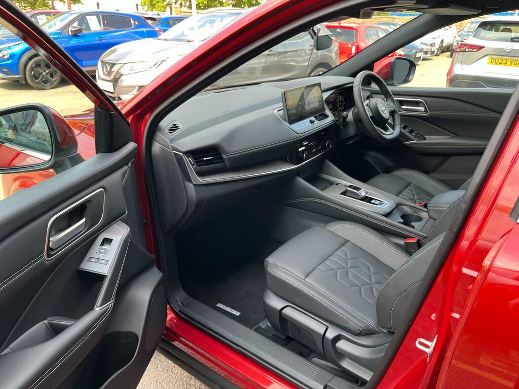 Nissan Qashqai 1.5 H E-power Tekna Euro 6 Ss OW25TYY Red #2
