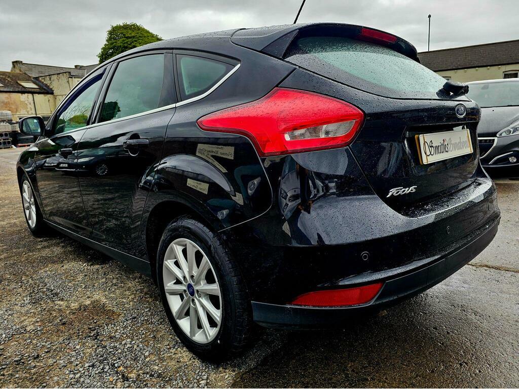 Ford Focus 1.5 Tdci Titanium Euro 6 S S Black #3
