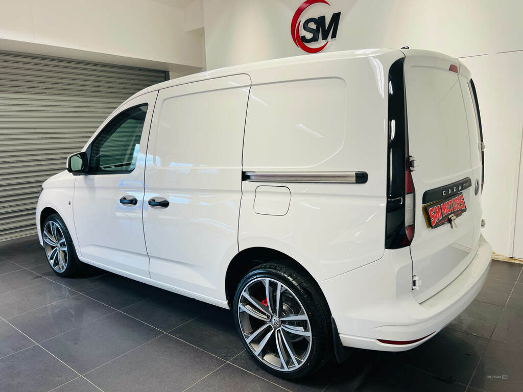 Volkswagen Caddy 2.0 Tdi 102Ps Commerce Plus Van WGZ9312 White #4