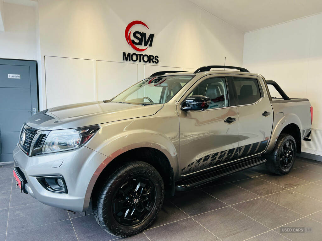 Nissan Navara Double Cab Pick Up N-guard 2.3Dci 190 Tt 4Wd Grey #4