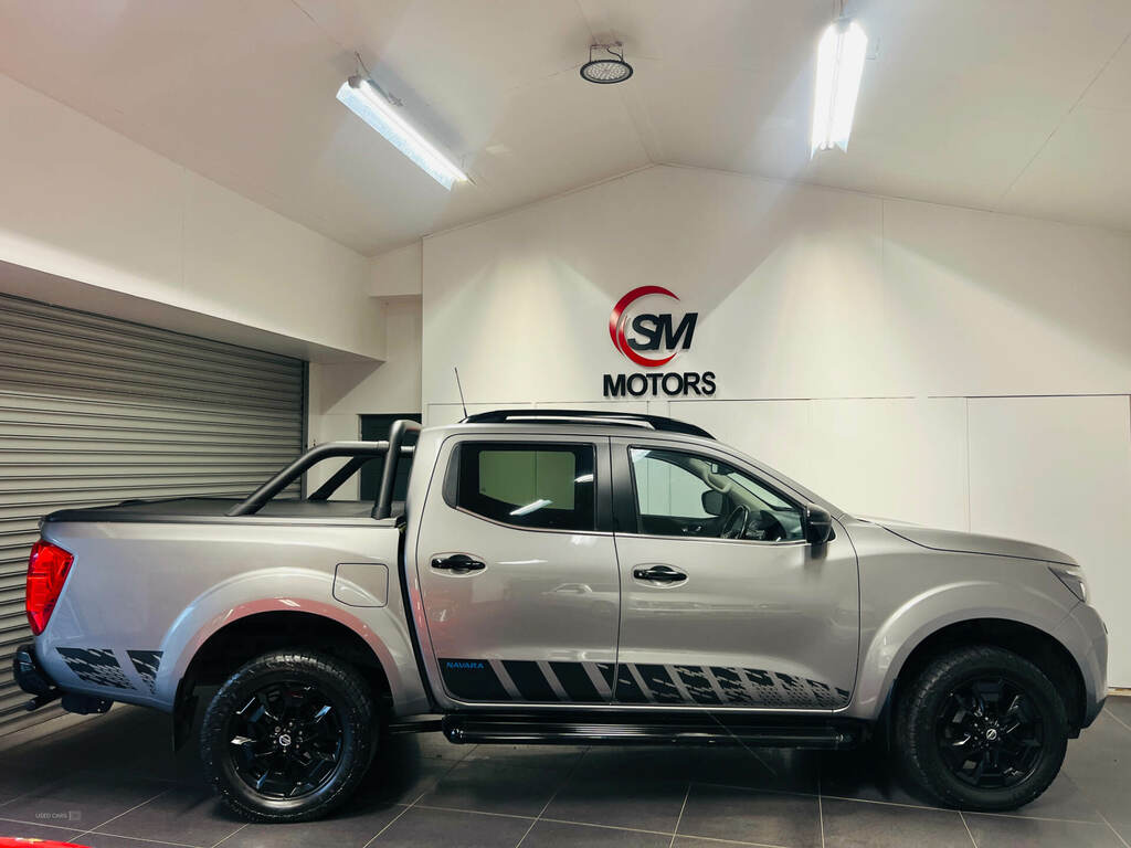 Nissan Navara Double Cab Pick Up N-guard 2.3Dci 190 Tt 4Wd Grey #3