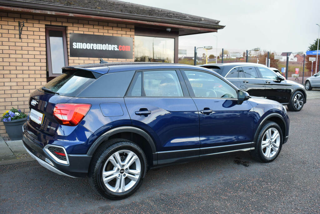 Audi Q2 30 Tfsi Sport SC21YTU Blue #4