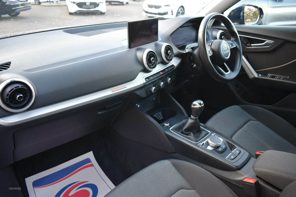 Audi Q2 30 Tfsi Sport SC21YTU Blue #3