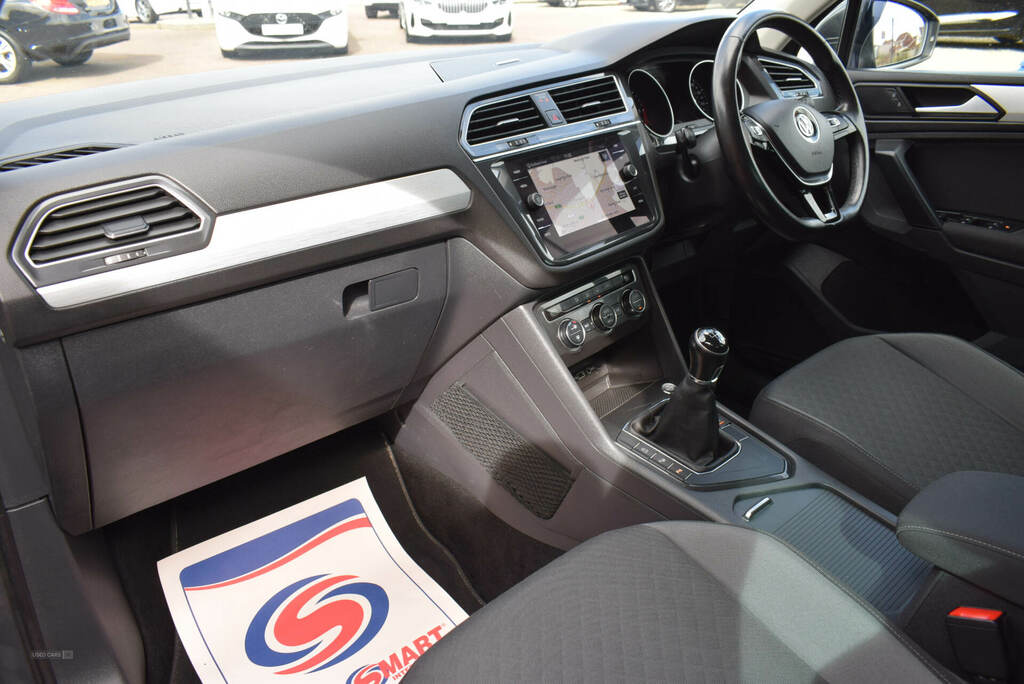 Volkswagen Tiguan 2.0 Tdi 150 Match NX69EUN Grey #4