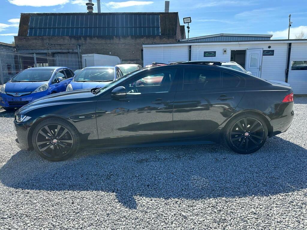 Jaguar XE Saloon 2.0D R-sport Euro 6 Ss 201616 OW16WUP Black #5