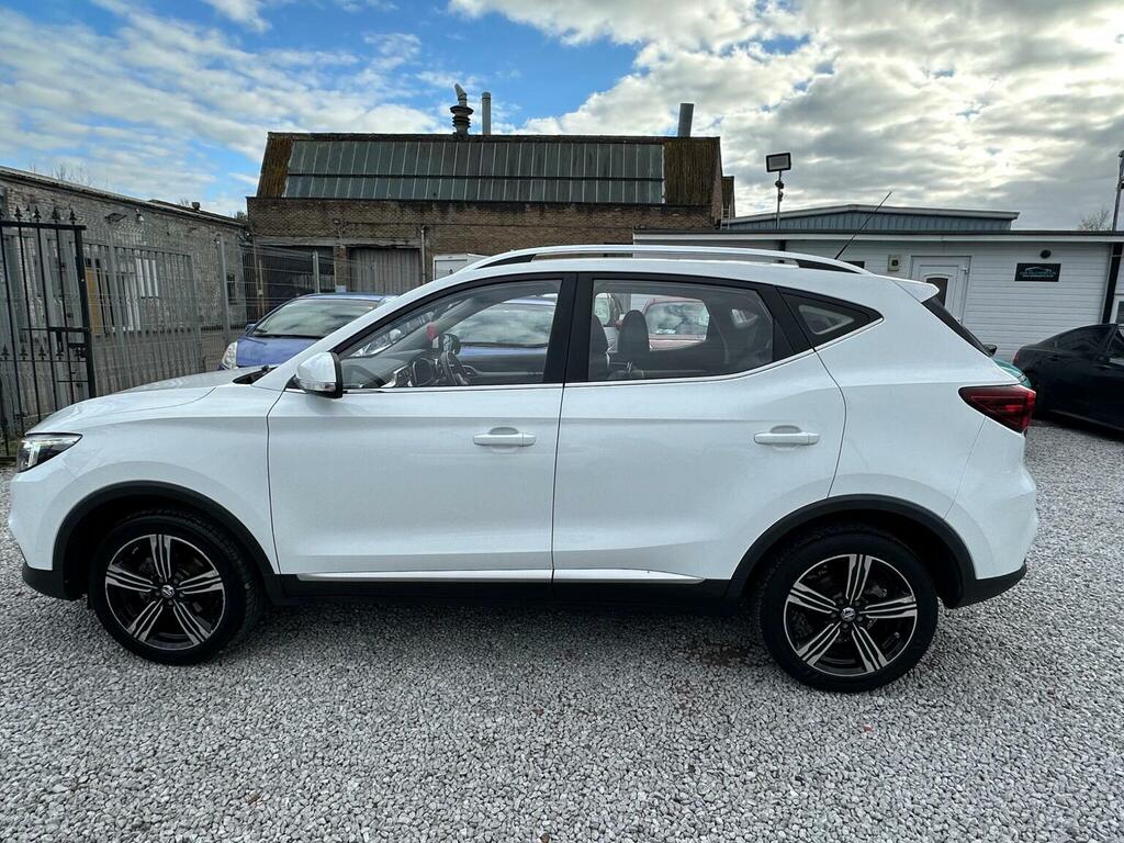 MG ZS Suv 1.5 Vti-tech Exclusive Euro 6 Ss 2018 KE18WZR White #5