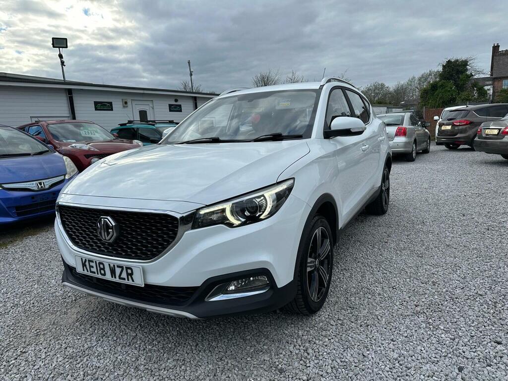 MG ZS Suv 1.5 Vti-tech Exclusive Euro 6 Ss 2018 KE18WZR White #3