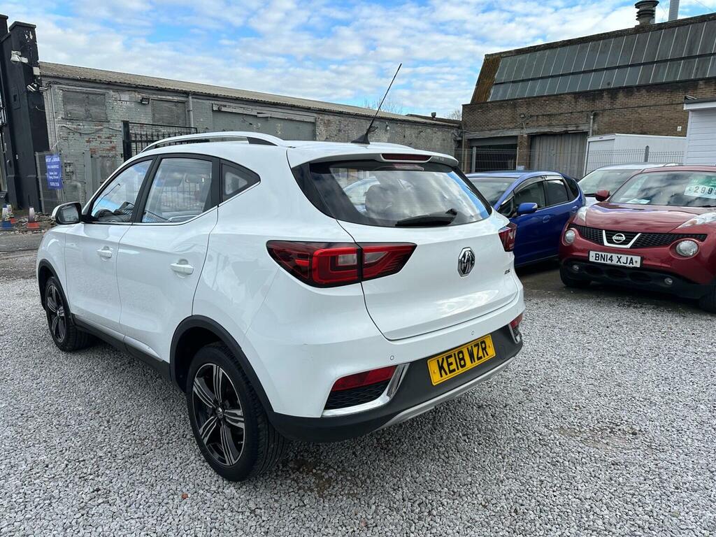 MG ZS Suv 1.5 Vti-tech Exclusive Euro 6 Ss 2018 KE18WZR White #6