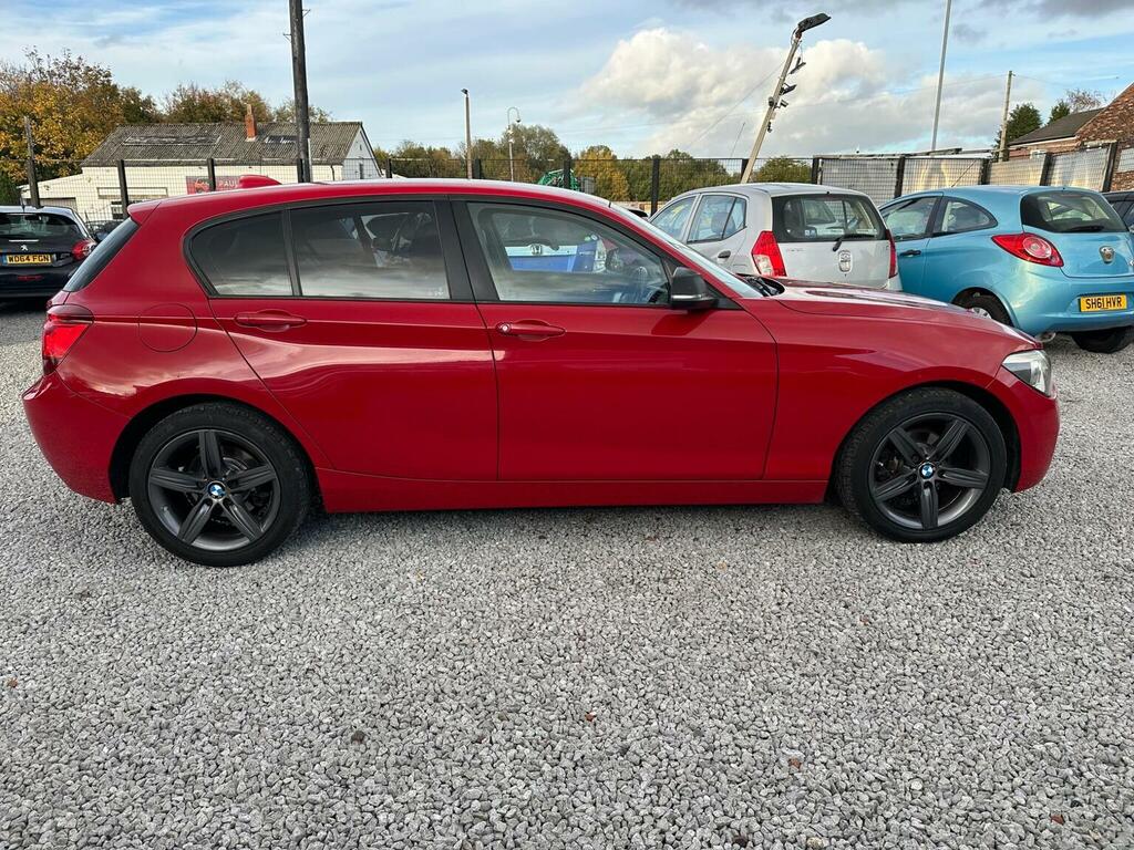 BMW 1 Series Hatchback 2.0 116D Sport Euro 5 Ss 20 YB64EYF Red #4