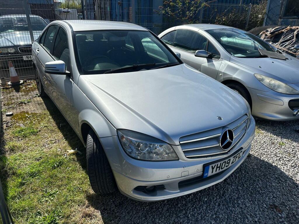 Mercedes-Benz C Class Saloon 2.1 C220 Cdi Se Euro 4 200909 Silver