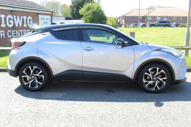 Toyota C-Hr Dynamic Silver #2