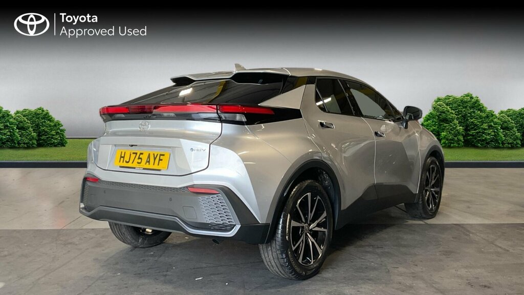 Toyota C-Hr 1.8 Vvt-h Design Cvt Euro 6 Ss Silver #2