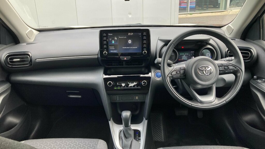 Toyota Yaris Cross 1.5 Vvt-h Icon E-cvt Euro 6 Ss DY23VMC White #5