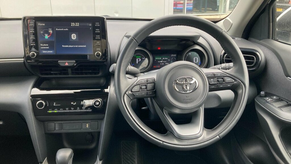 Toyota Yaris Cross 1.5 Vvt-h Icon E-cvt Euro 6 Ss DY23VMC White #6