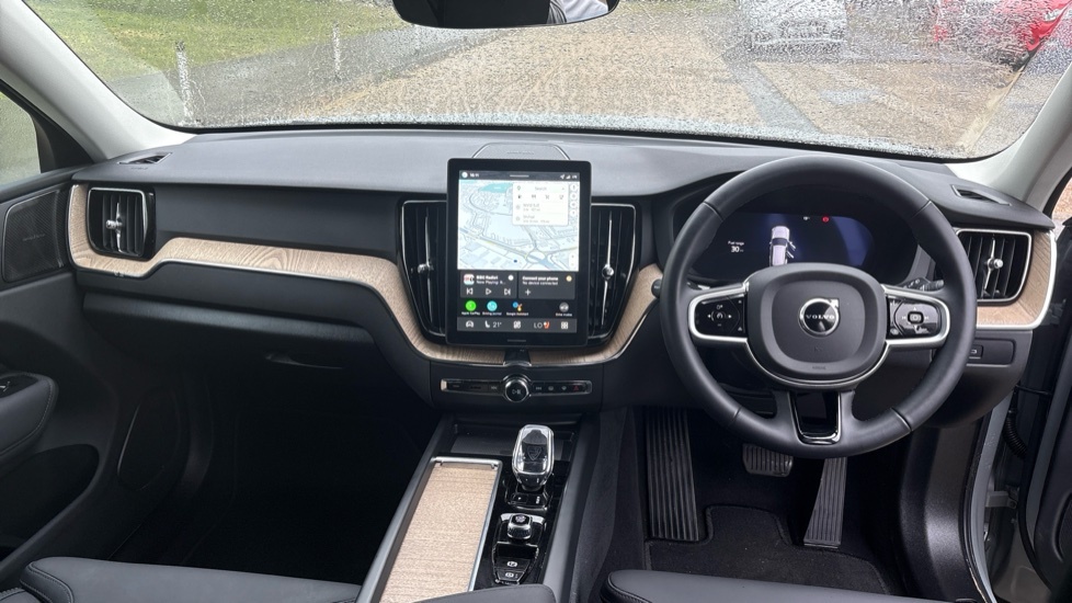 Volvo XC60 Plus, B5 Awd Mild Hybrid, Dark BJ75ETD Grey #5