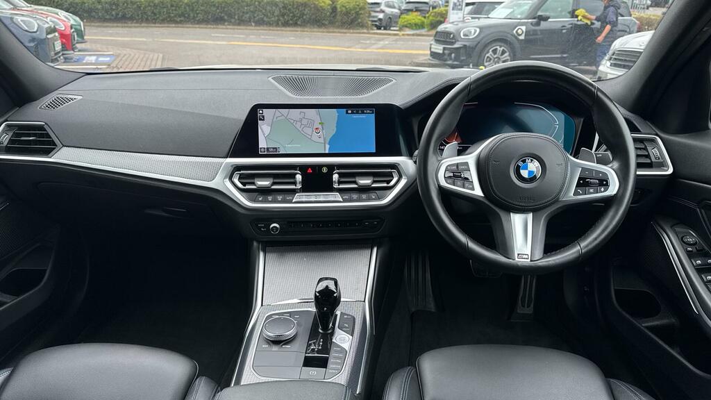 BMW 3 Series 320I Xdrive M Sport Saloon HK22VHC White #4