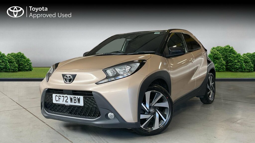 Toyota Aygo X 1.0 Vvt-i Edge Euro 6 Ss CF72WBW Beige #3