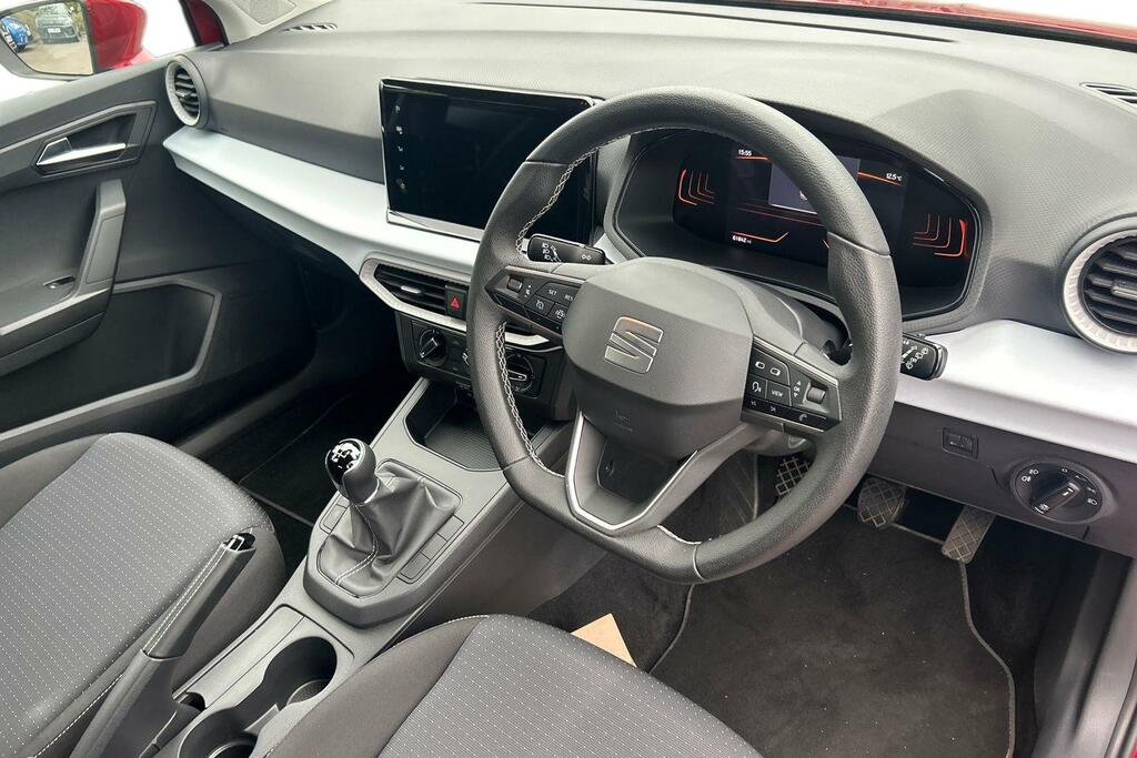 Seat Ibiza 1.0 Tsi 95 Se Technology HN72PJJ Red #6