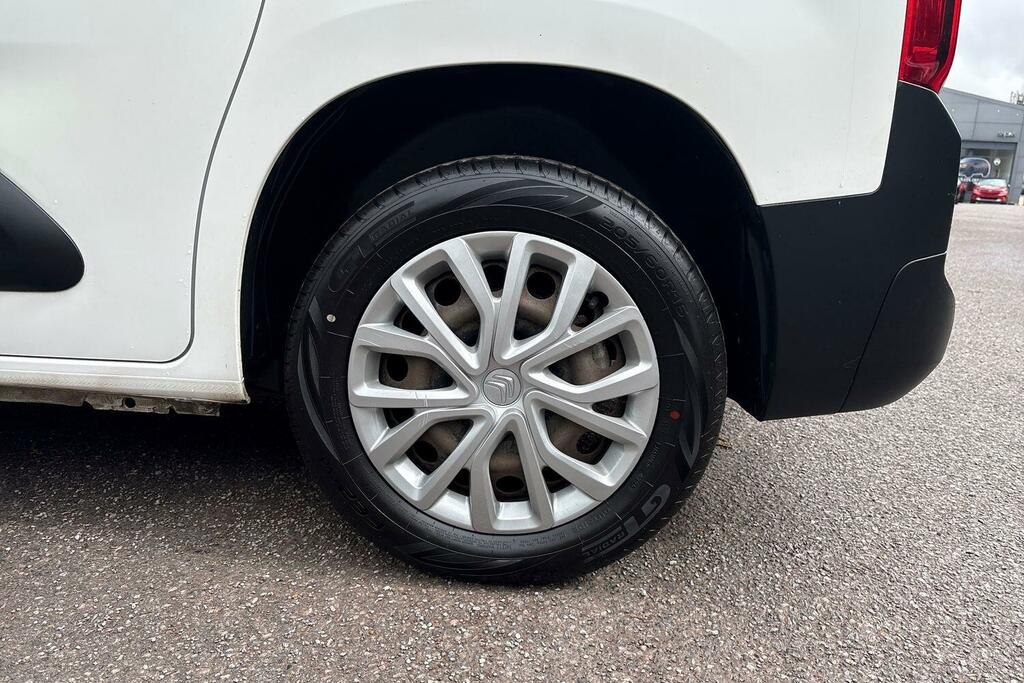Citroen Berlingo 1.2 Puretech Feel M Mpv Euro 6 Ss White #6