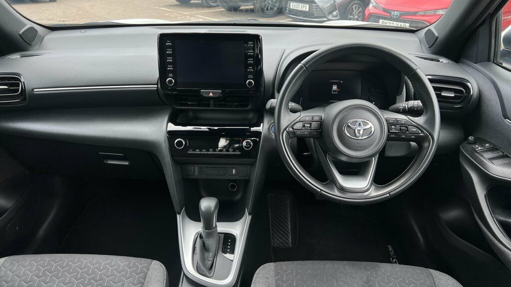 Toyota Yaris Cross 1.5 Vvt-h Design E-cvt Euro 6 Ss WF23PXU White #6
