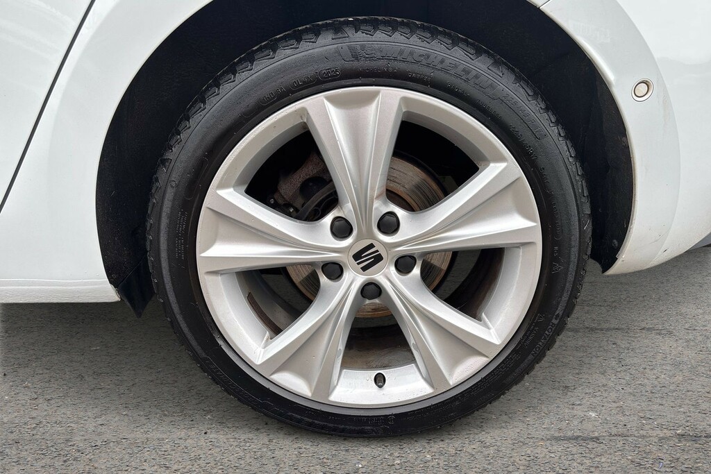 Seat Leon 1.5 Tsi Evo 150 Fr KR71NNZ White #5