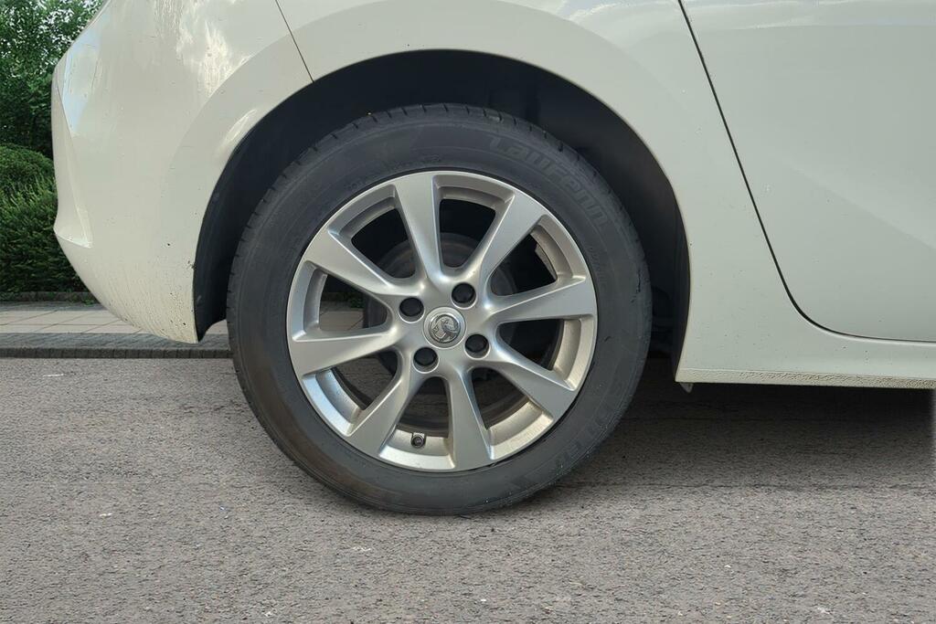 Vauxhall Corsa 1.2 Design Euro 6 HK23WYS White #5