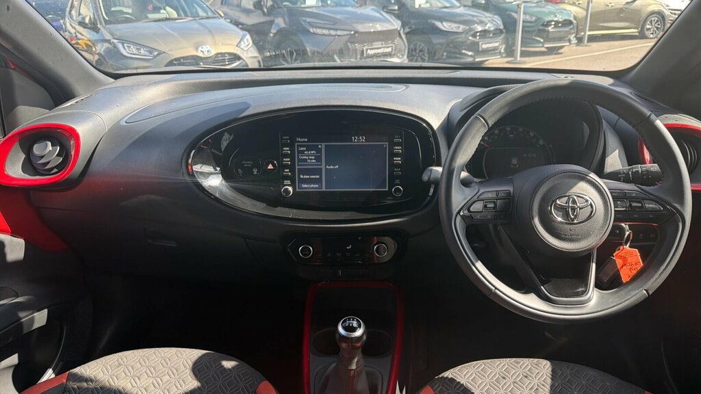 Toyota Aygo X 1.0 Vvt-i Edge Euro 6 Ss HF73YXV Red #5