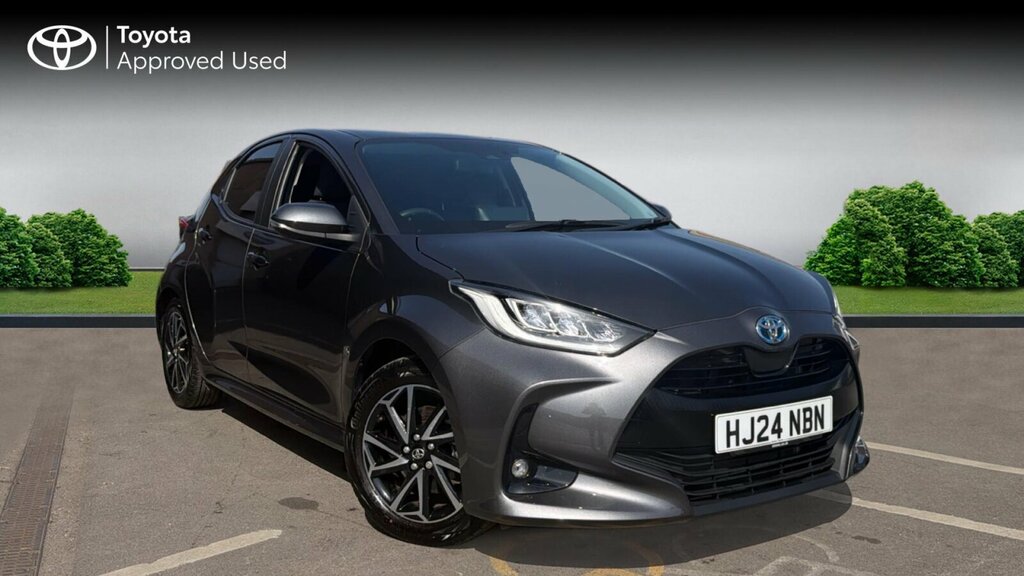 Toyota Yaris 1.5 Vvt-h Design E-cvt Euro 6 Ss Grey