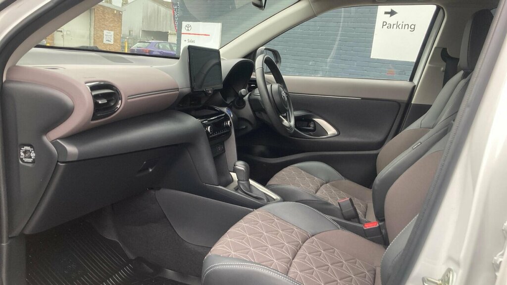 Toyota Yaris Cross 1.5 Vvt-h Excel E-cvt Awd Euro 6 Ss PK23YXV White #5