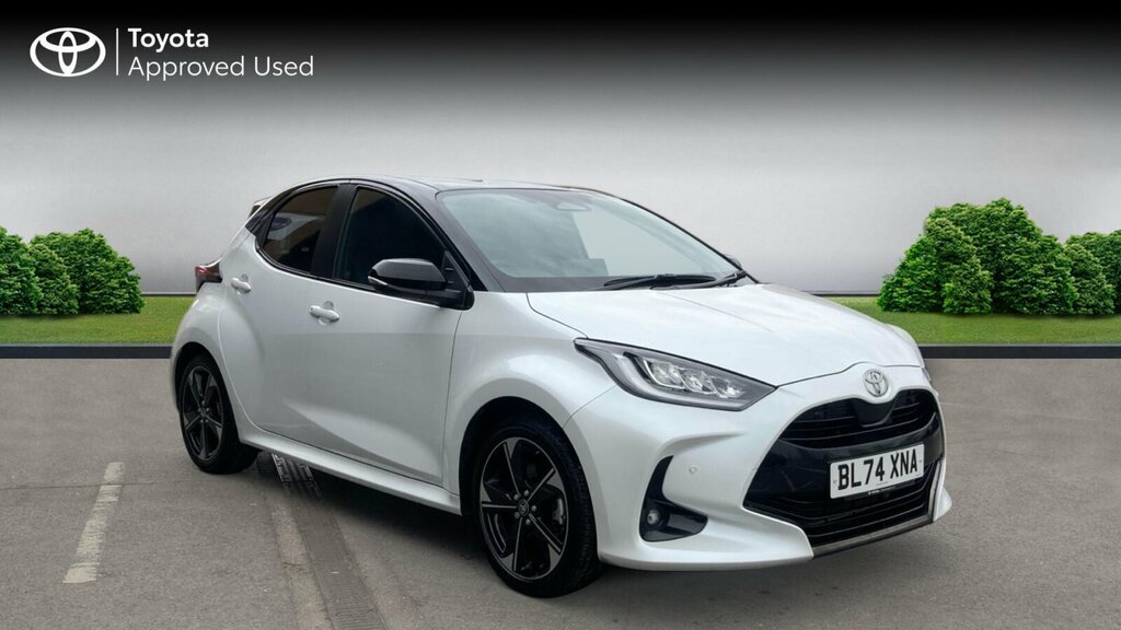 Toyota Yaris 1.5 Vvt-h Premiere Edition E-cvt Euro 6 Ss White