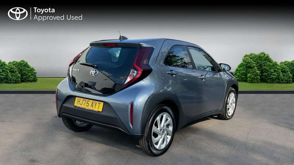 Toyota Aygo X 1.0 Vvt-i Pure Euro 6 Ss HJ75AYT Grey #2