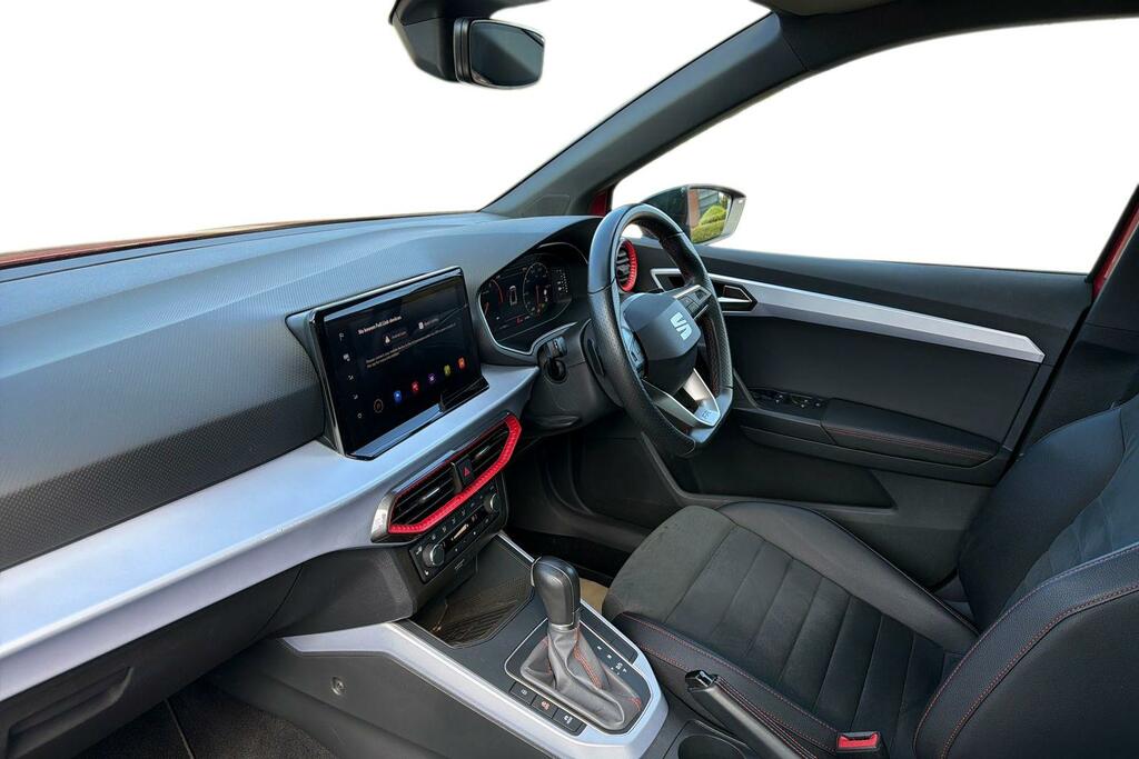 Seat Arona 1.0 Tsi 115 Fr Sport Dsg YM24TPO Red #2