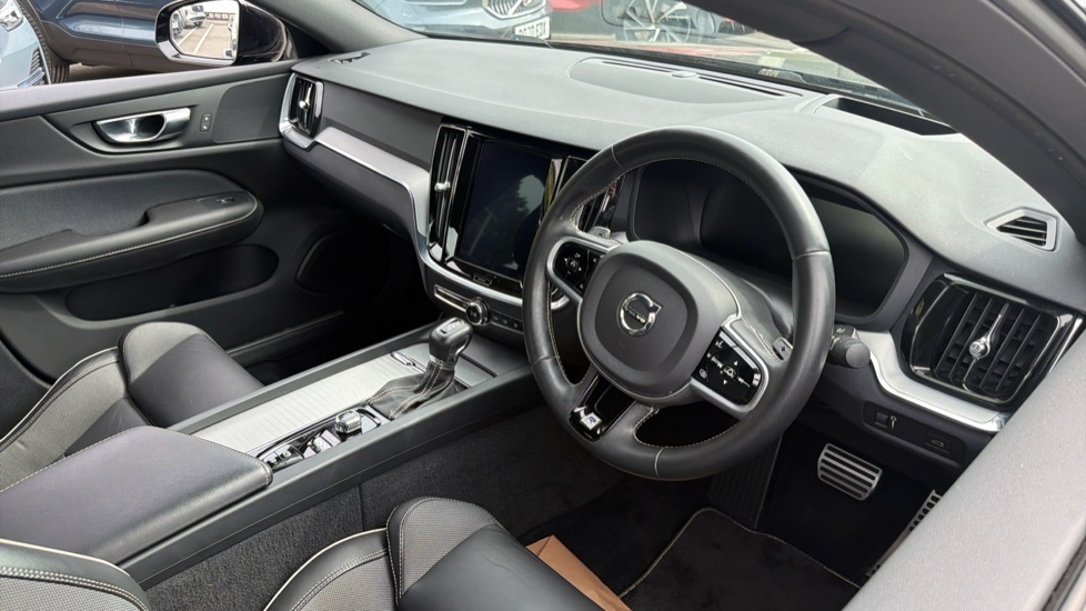 Volvo S60 T5 R-design Plus HF70MWG Black #4