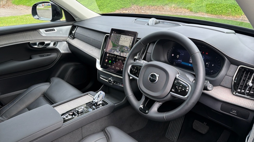 Volvo XC90 Ultra, B5 Awd Mild Hybrid, Dark, 7 Seats HN75UOX Black #4