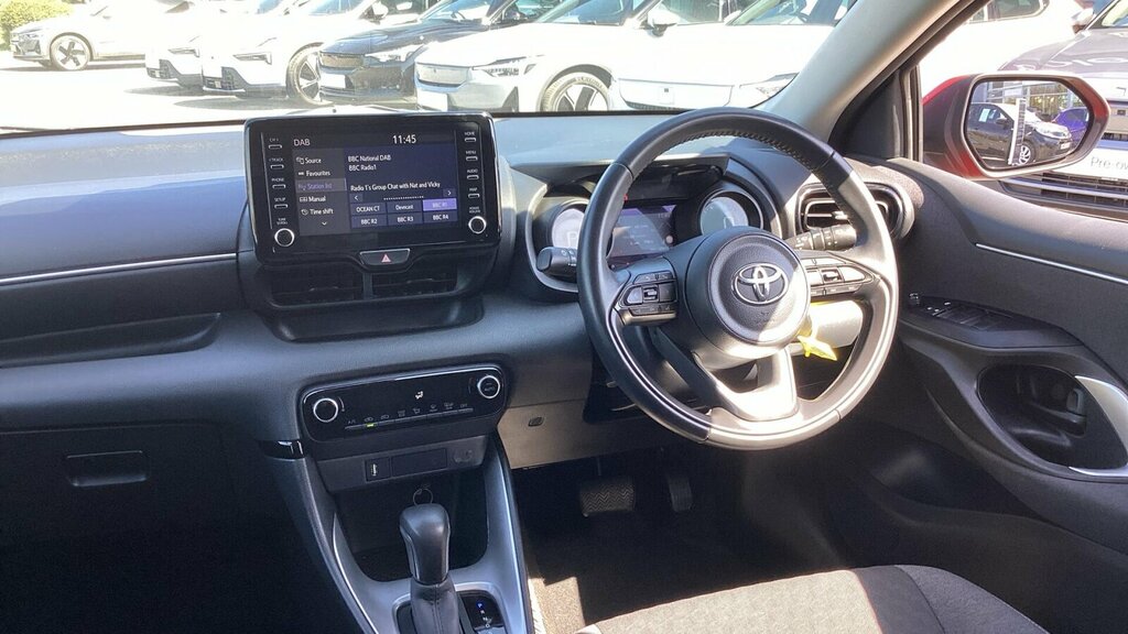Toyota Yaris 1.5 Vvt-h Design E-cvt Euro 6 Ss CP72OGO #6