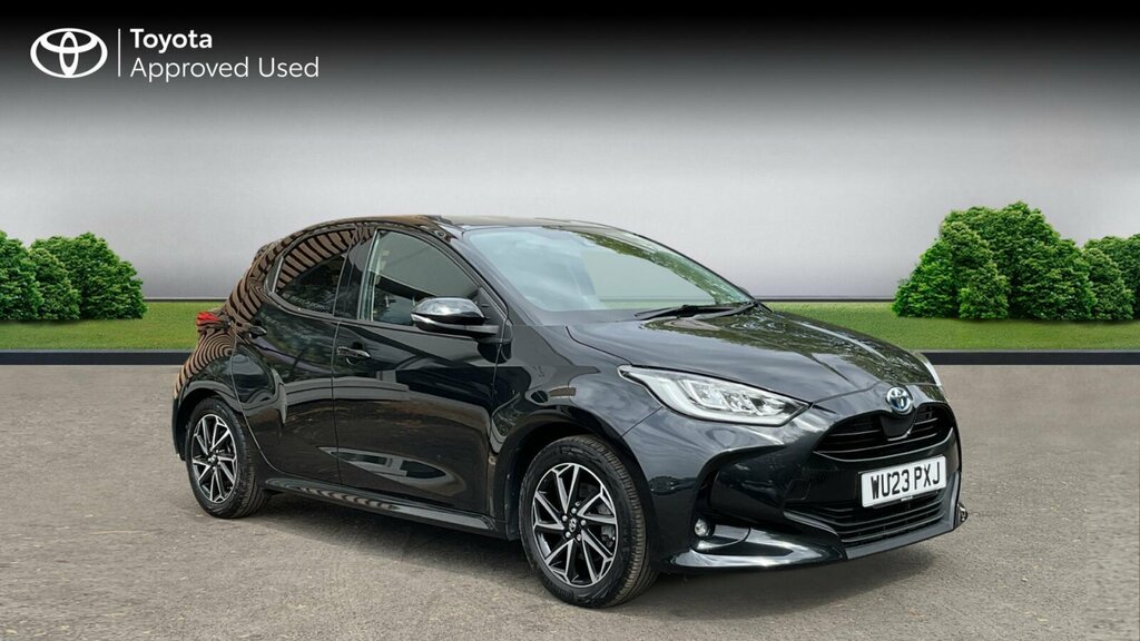 Toyota Yaris 1.5 Vvt-h Design E-cvt Euro 6 Ss Black