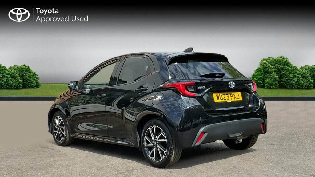 Toyota Yaris 1.5 Vvt-h Design E-cvt Euro 6 Ss WU23PXJ Black #4