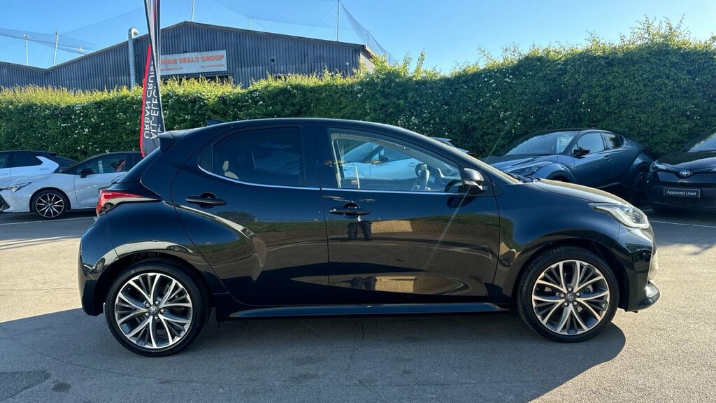 Toyota Yaris 1.5 Vvt-h Excel Hatchback Hybrid E-cvt HK73LJZ Black #5